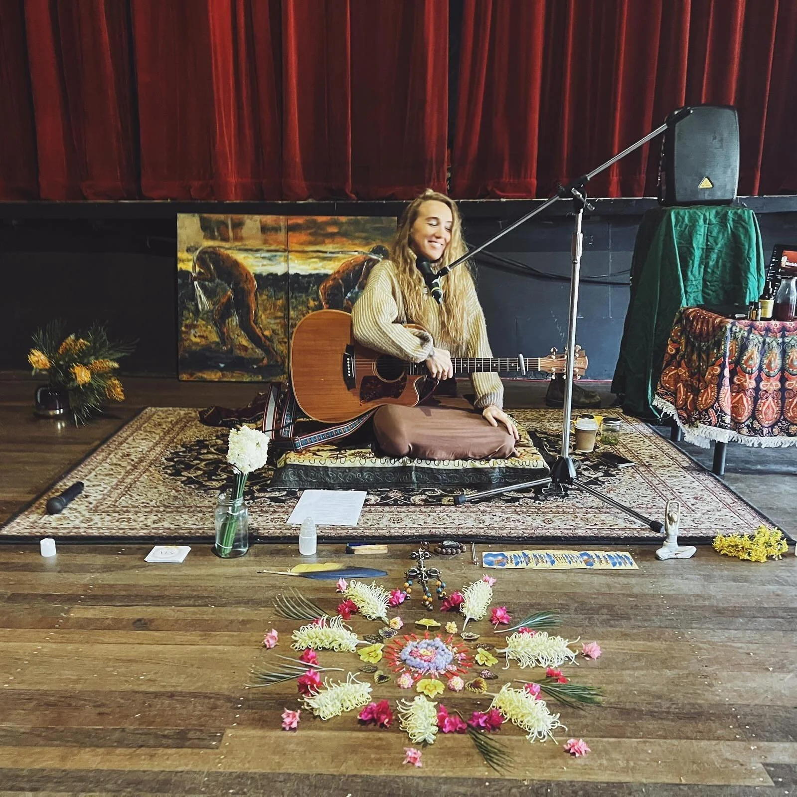 Feeling mighty nourished and grateful after such a wonderful and heart opening breathwork ceremony today at the @nimbinbushtheatre . It was such an honour to open a safe and loving breathing space for people and to witness them in their authenticity 