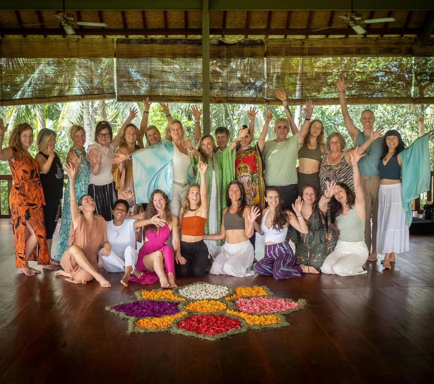 Beautiful Clarity Breath Level 5 superstars. What an amazing container it was to dance, pull faces, laugh and be held by this amazing group of people.

Our awesome photographer 📷 @odedpeled capturing the beautiful last day