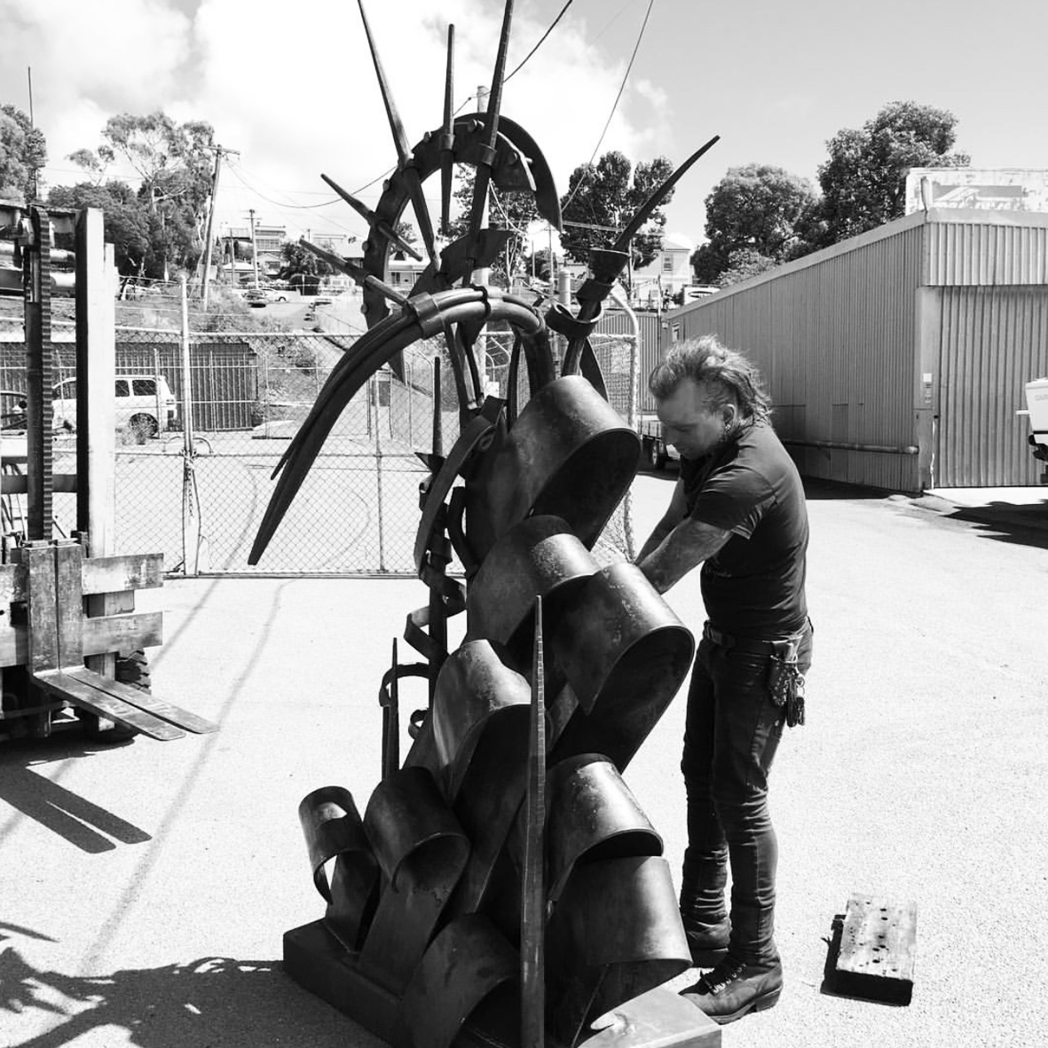 Tasmanian sculptor Pete Mattila 2016
