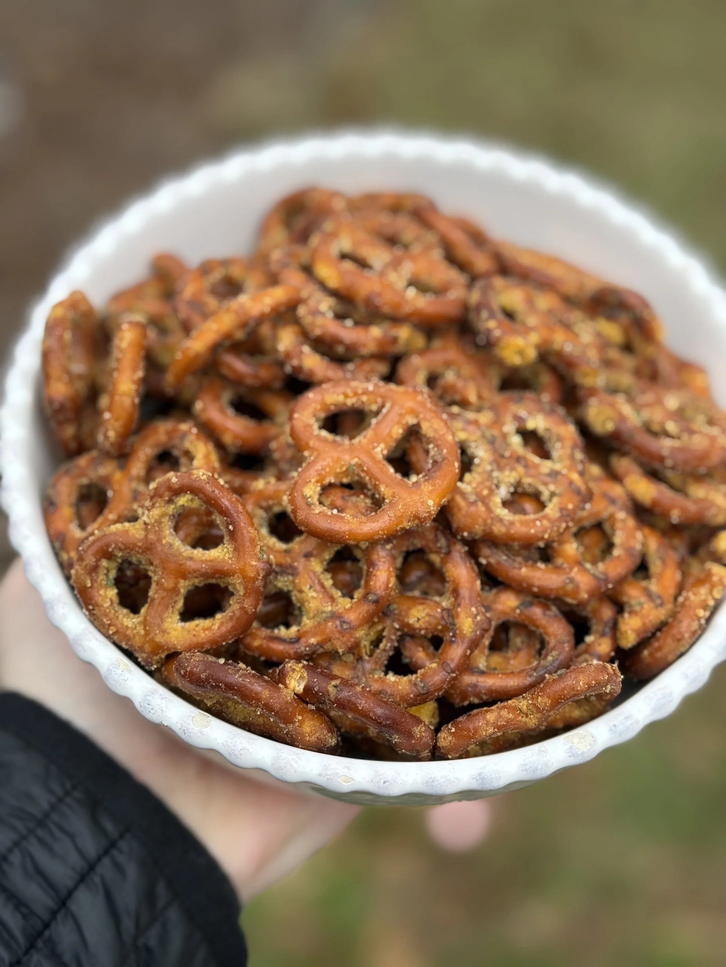 Aunt Kathy’s Spicy Ranch Pretzels 