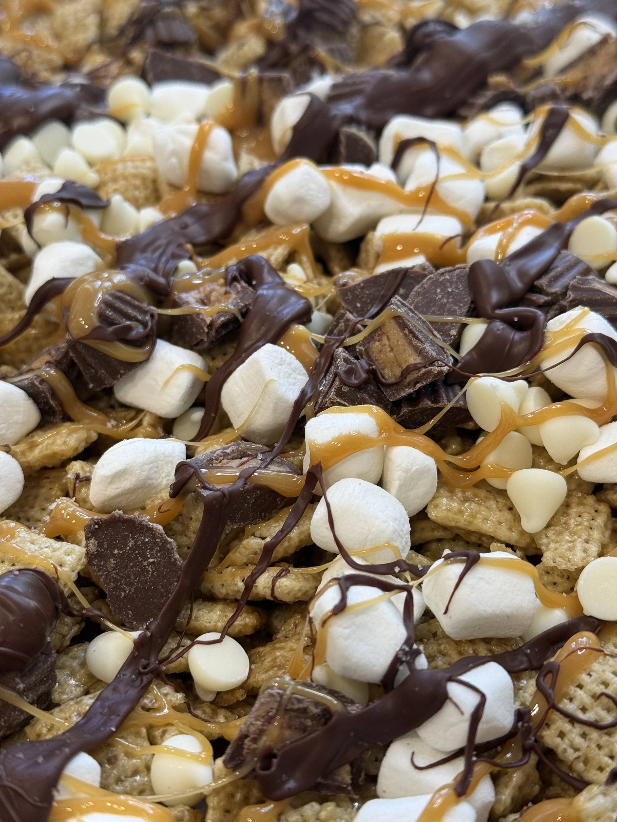 Dave’s Christmas Cronch Mix 