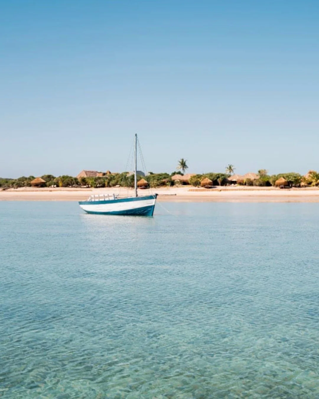 Mozambique offers the perfect contrast to safari: wild coastline, island life, vibrant culture, and the extraordinary wilderness of Gorongosa National Park. 
End your journey in the Bazaruto Archipelago at Azura Benguerra Island or Azura Marlin Beach