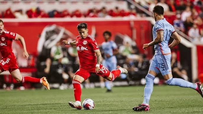 New York Red Bulls Defeat Orlando City 1-0 to Advance to MLS Cup Final