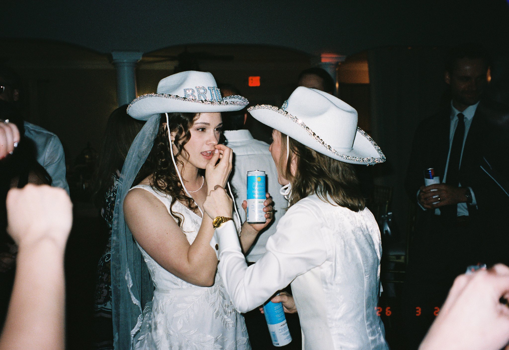 @alejandro.onphoto_Kourtney&Anna_Wed-16.jpg