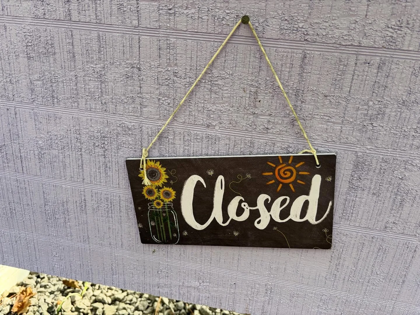 The farm stand will be closed from 9/23-9/30! We will resume our standard hours of 10am-sundown on 10/1. 
#farmstand #vacation #closed