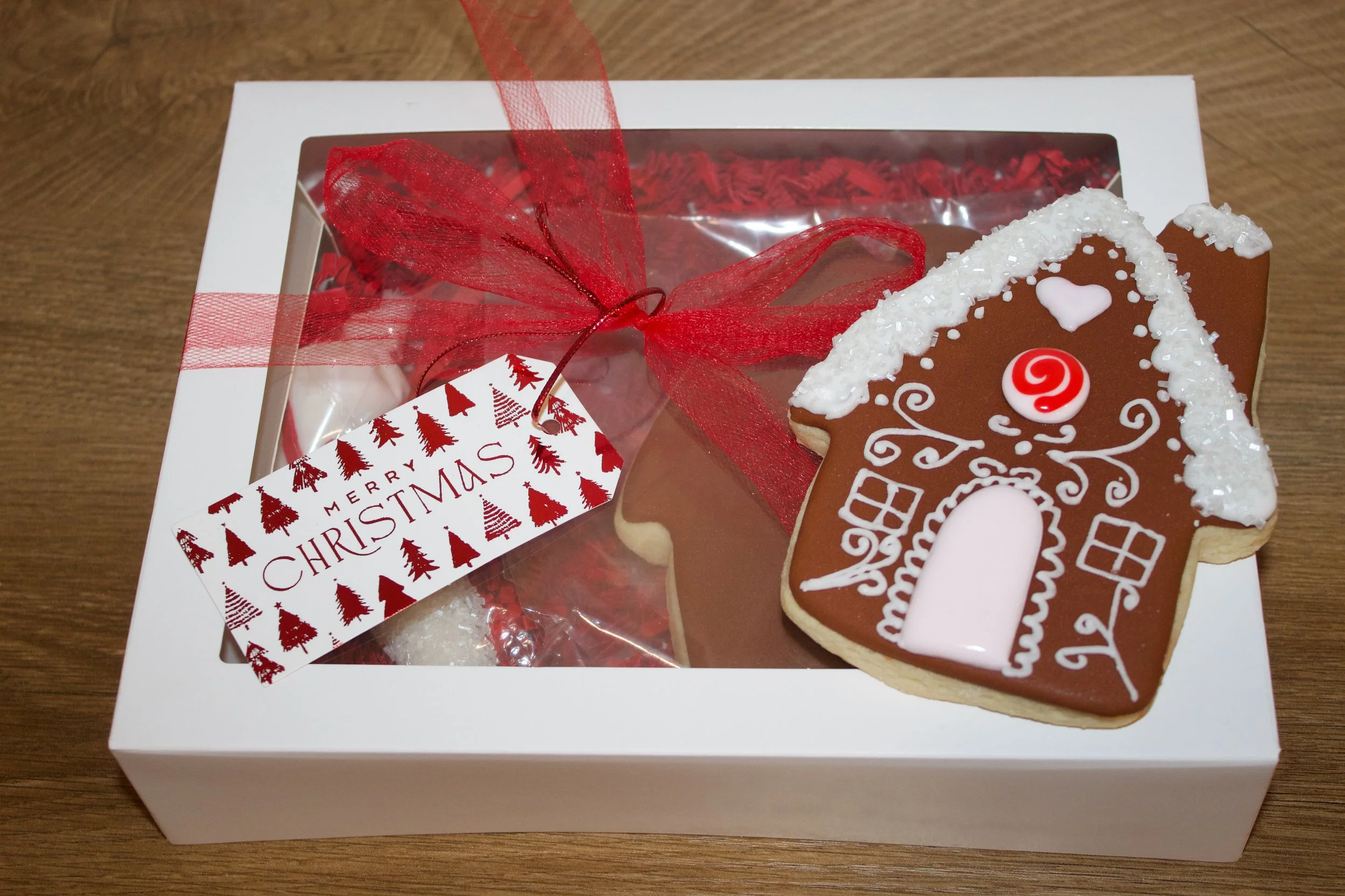 GF DIY Gingerbread House Cookie Kit