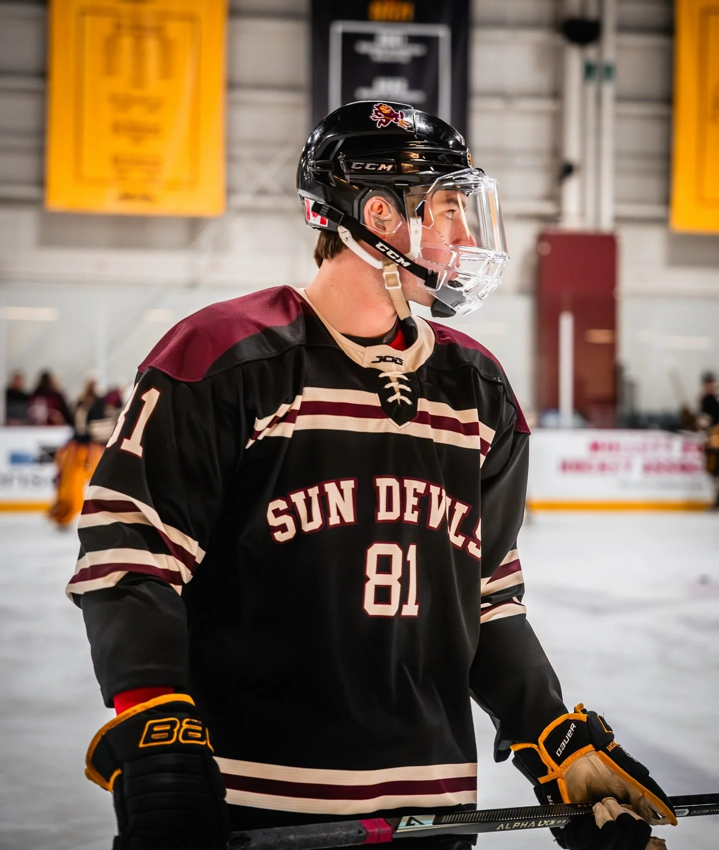 back in black

#acha #hockey #sundevils #asu #photography