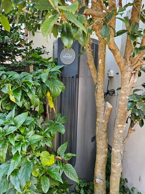 A short history of IWCE and ot water heat pumps