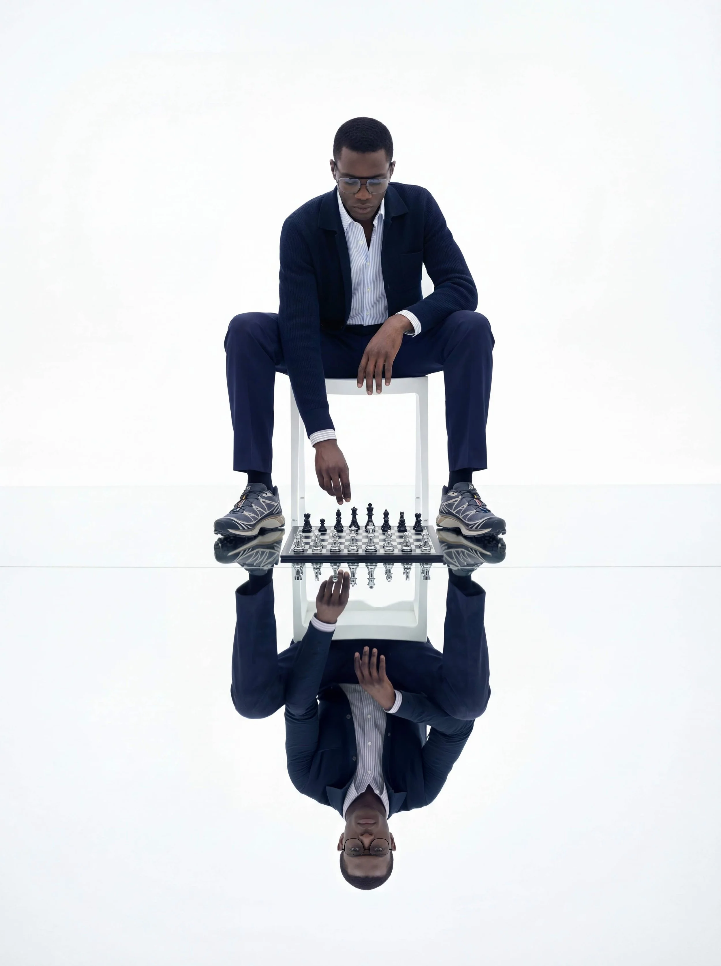imagespy-ki-strategie-schach-virtueller-protagonist-spiegelboden.jpg