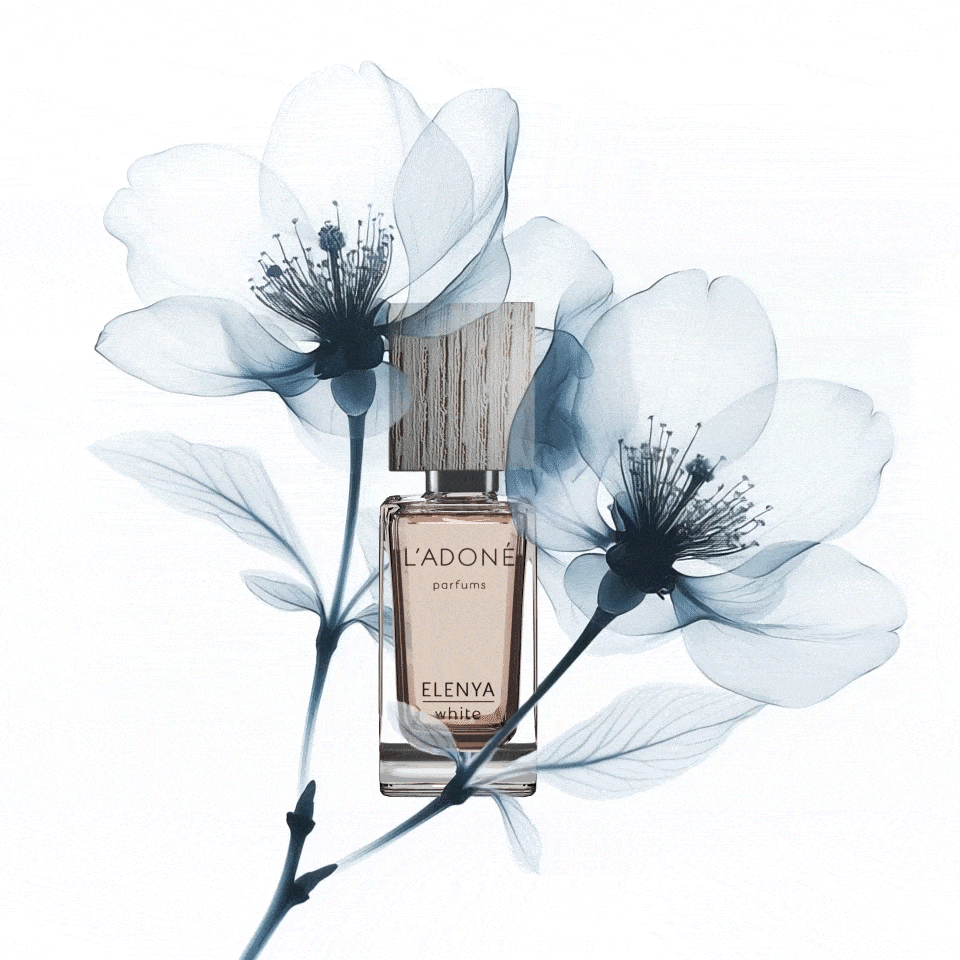 KI-generiertes - Visual von imagespy mit Nani: luxuriöser Parfumflakon von L’ADONÉ mit animierter X-Ray-Blüte – Symbol für die wertvollen Ingredienzien des Duftes, gestaltet mit AI und 3D Design für visionären Markenrelaunch.