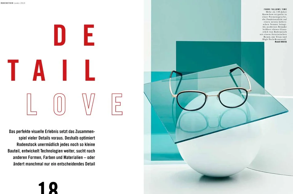 Rodenstock Lookbook 2019 Seite 18/19 „Detail Love“ mit Stilllife einer Rodenstock Brille auf Glasplatte und weißer Porzellankugel, umgesetzt von imagespy.