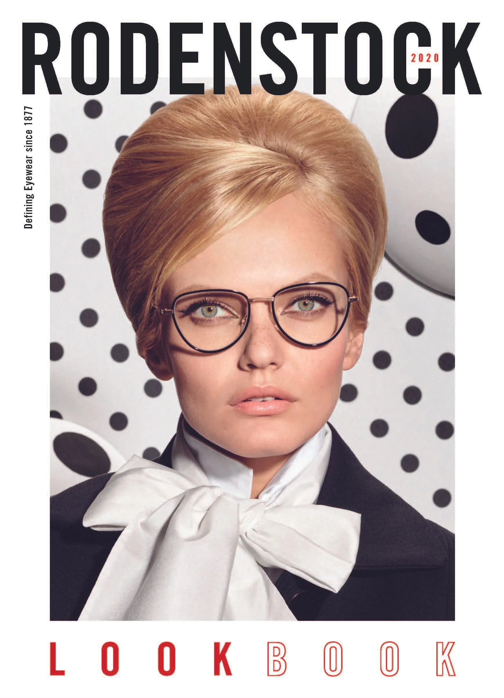 Cover des Rodenstock Lookbooks 2020 mit Frau in Brille und Fliege vor schwarz-weiß gepunktetem Hintergrund, umgesetzt von imagespy.