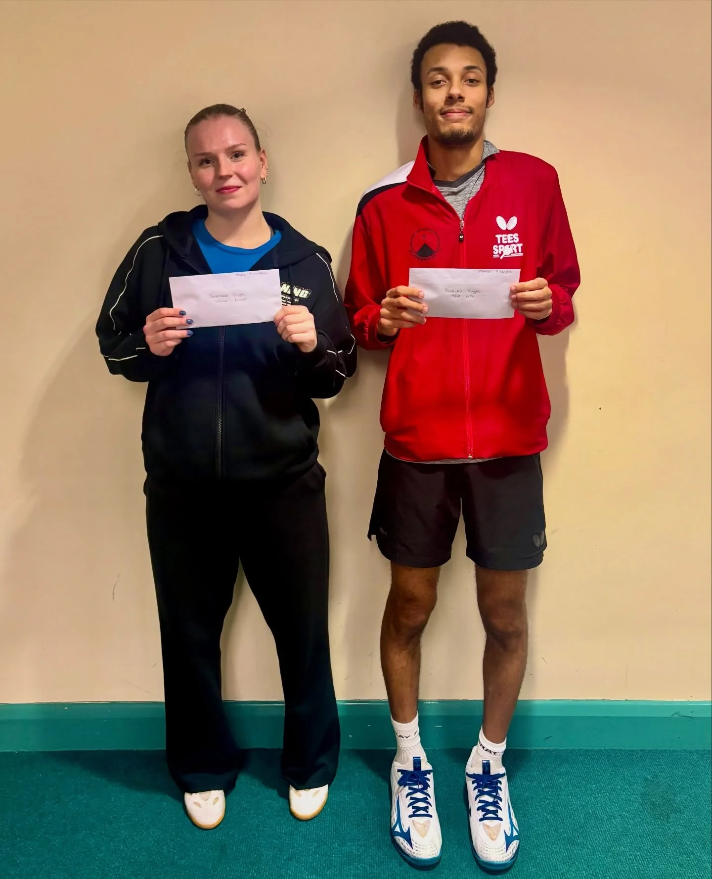 💥MK 1* RESULTS💥
It was a good day for Aleksandra Titievskaja as she picked up cash prizes in both the Senior Open and Restricted events. A big thank you to all the entrants who contributed to a great day! Results: 

Senior Open 
Winner: Umair Mauth