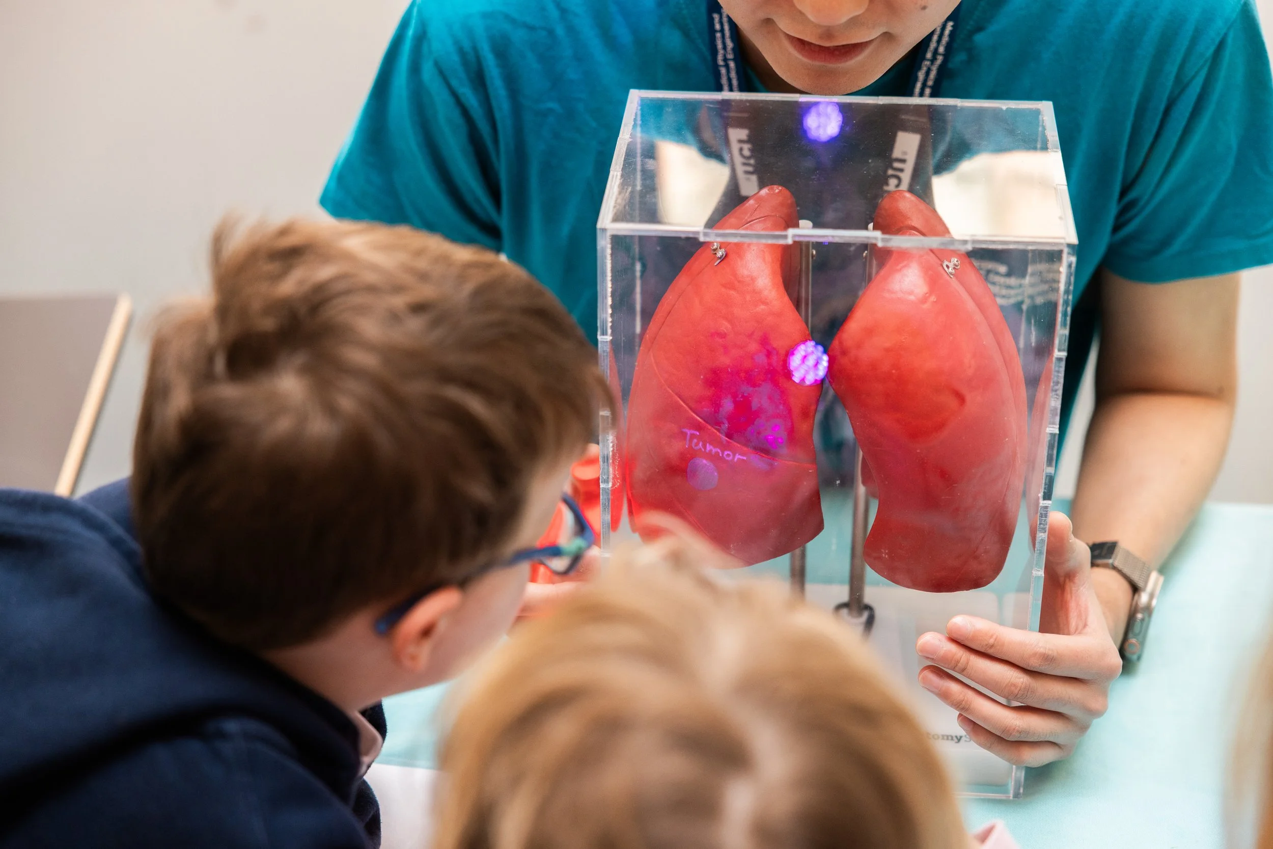 From Phantom Lungs to AI Co-Pilots: OASIS Hub at the Science of Surgery