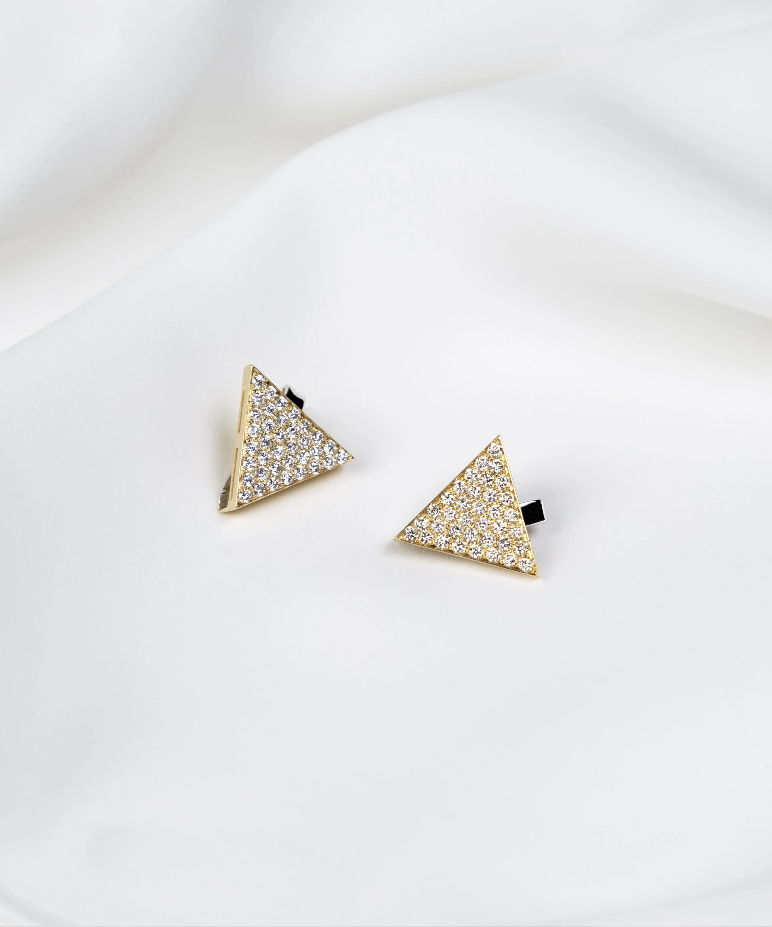 pin_3.jpg