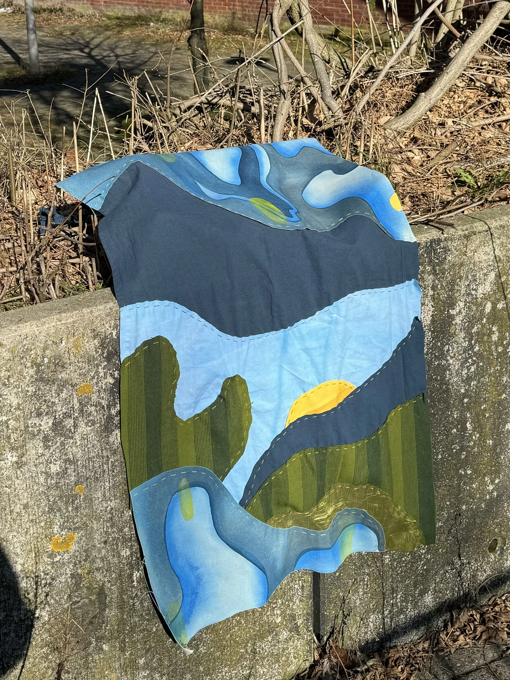 Morph

Acrylic on raw canvas, recycled textile

2026
