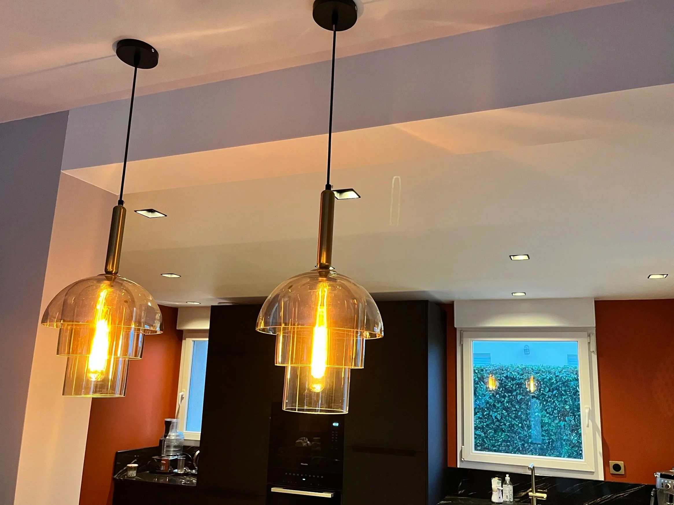 LAMPE SUSPENSION