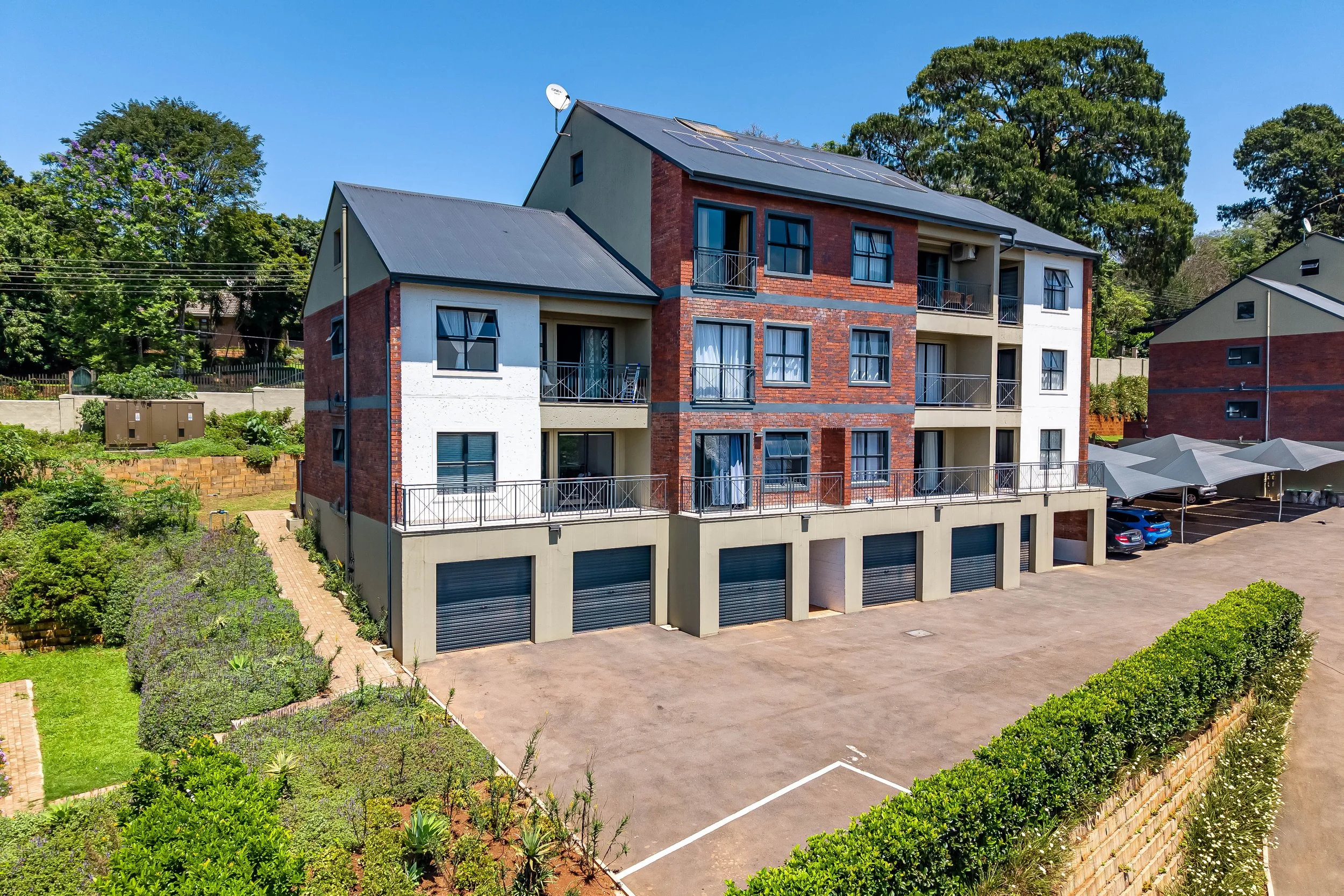 Arch End Apartments