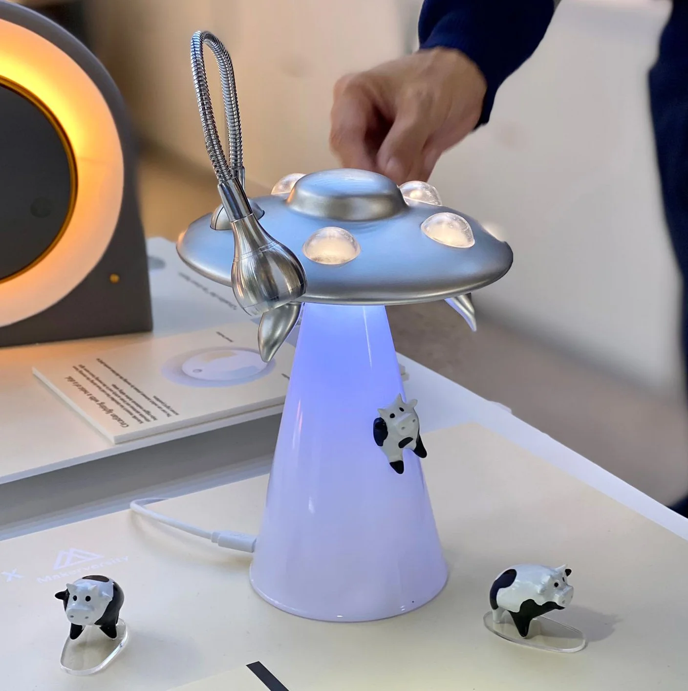UFO Lamp
