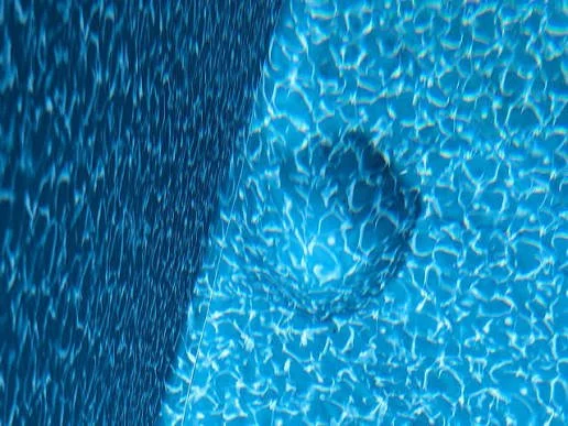 Signs a Swimming Pool Has Structural Damage