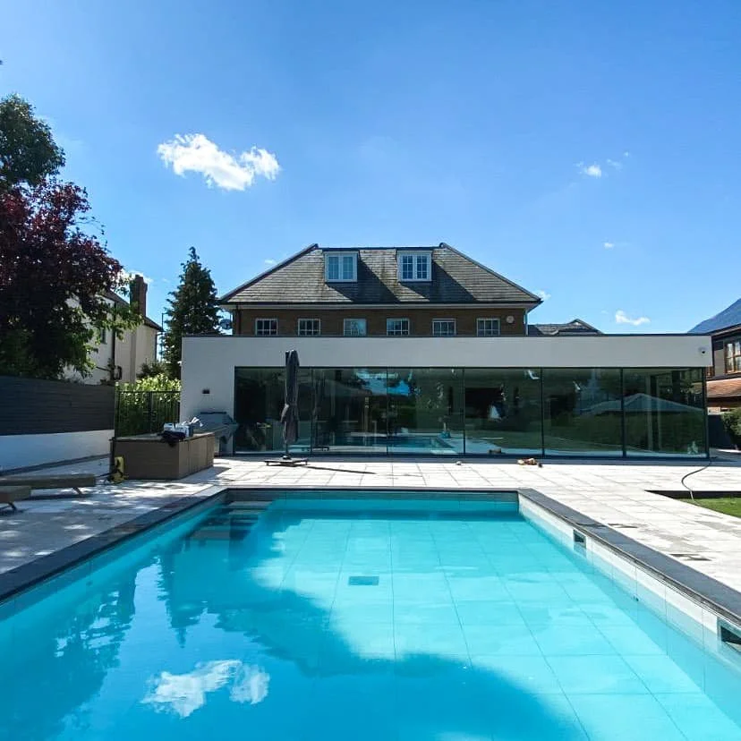 How to Maintain a One-Piece Fibreglass Pool: The Engineering Guide