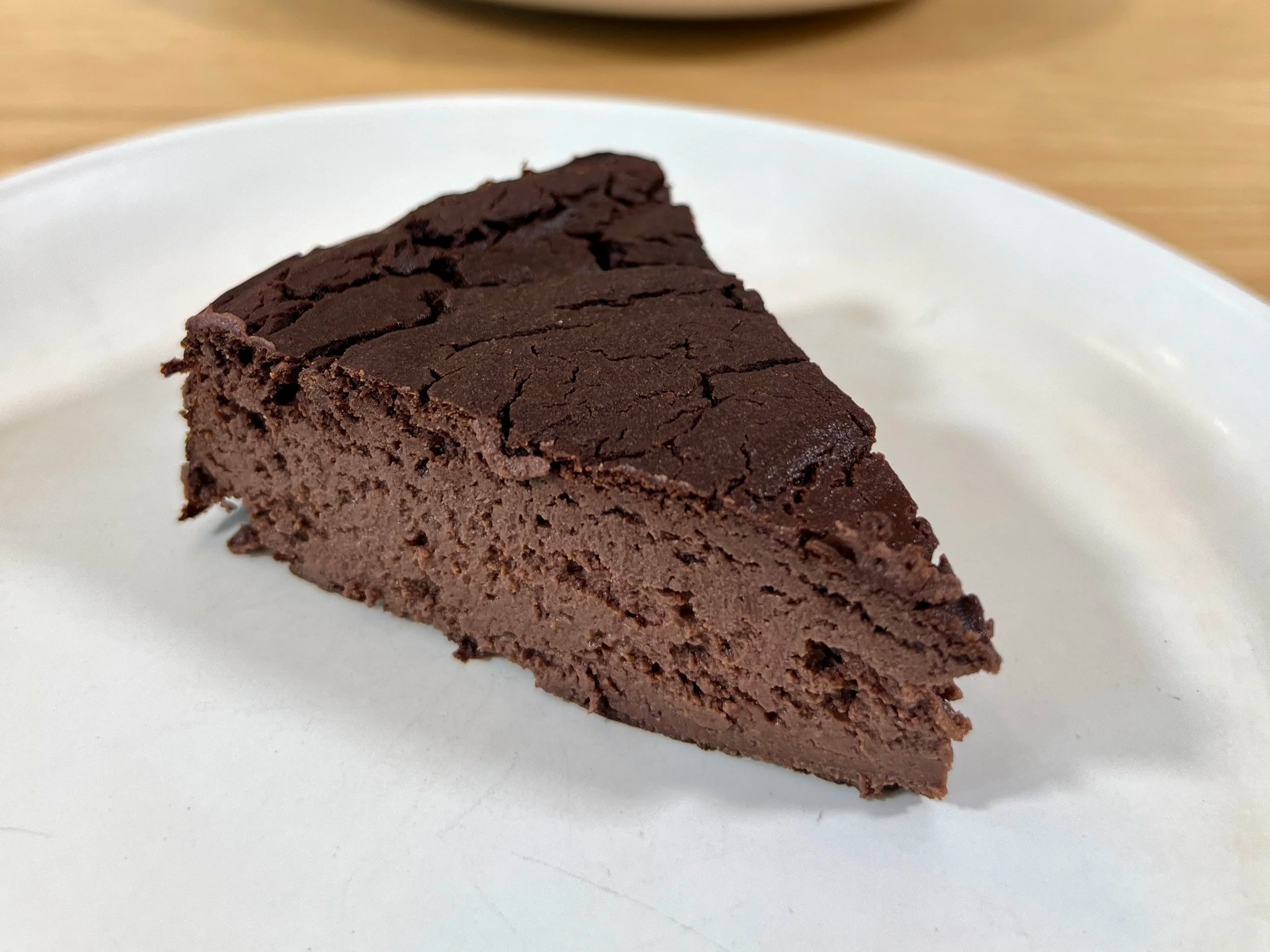 High-protein chocolate cheesecake