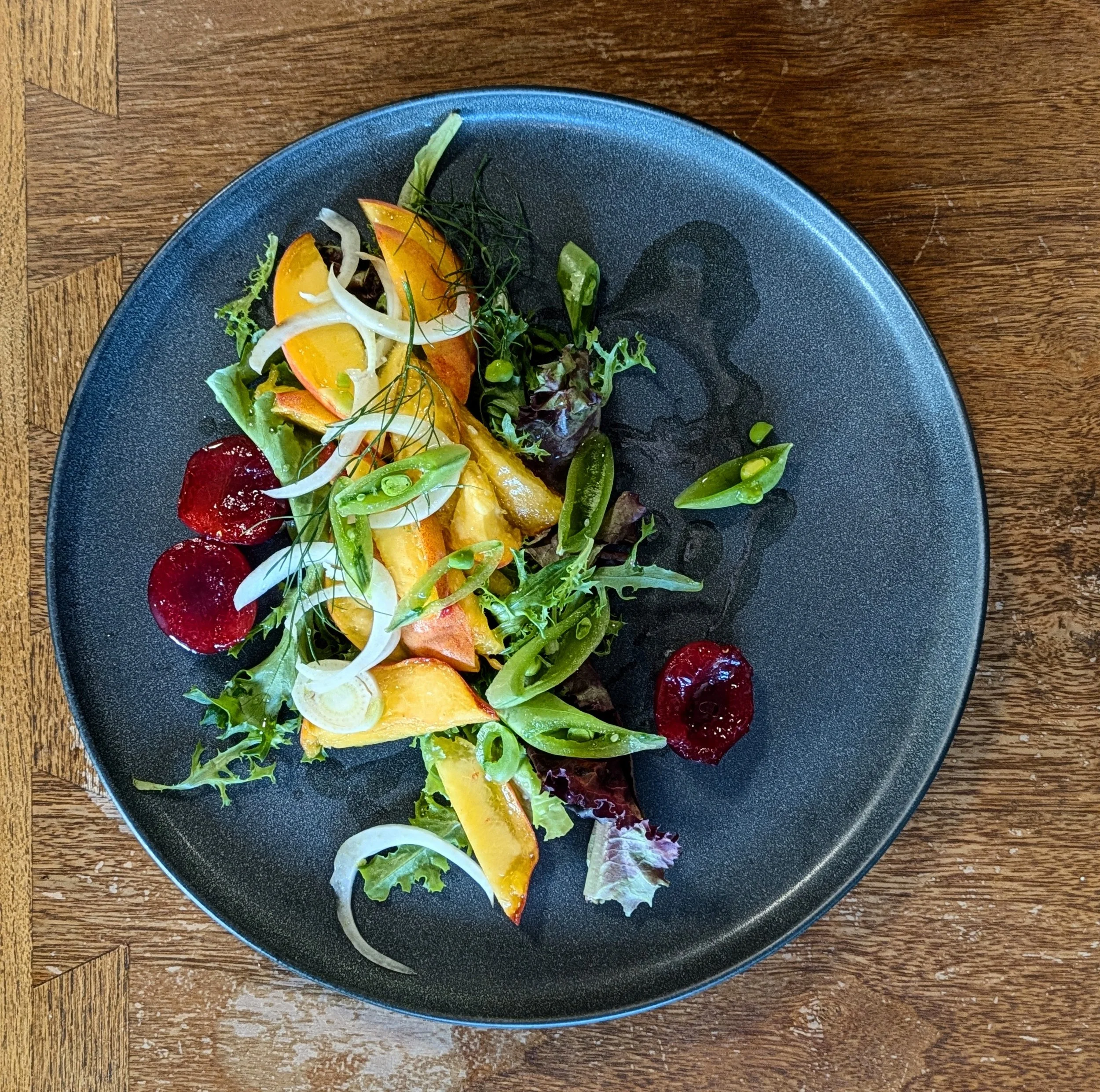 stonefruit salad.jpg