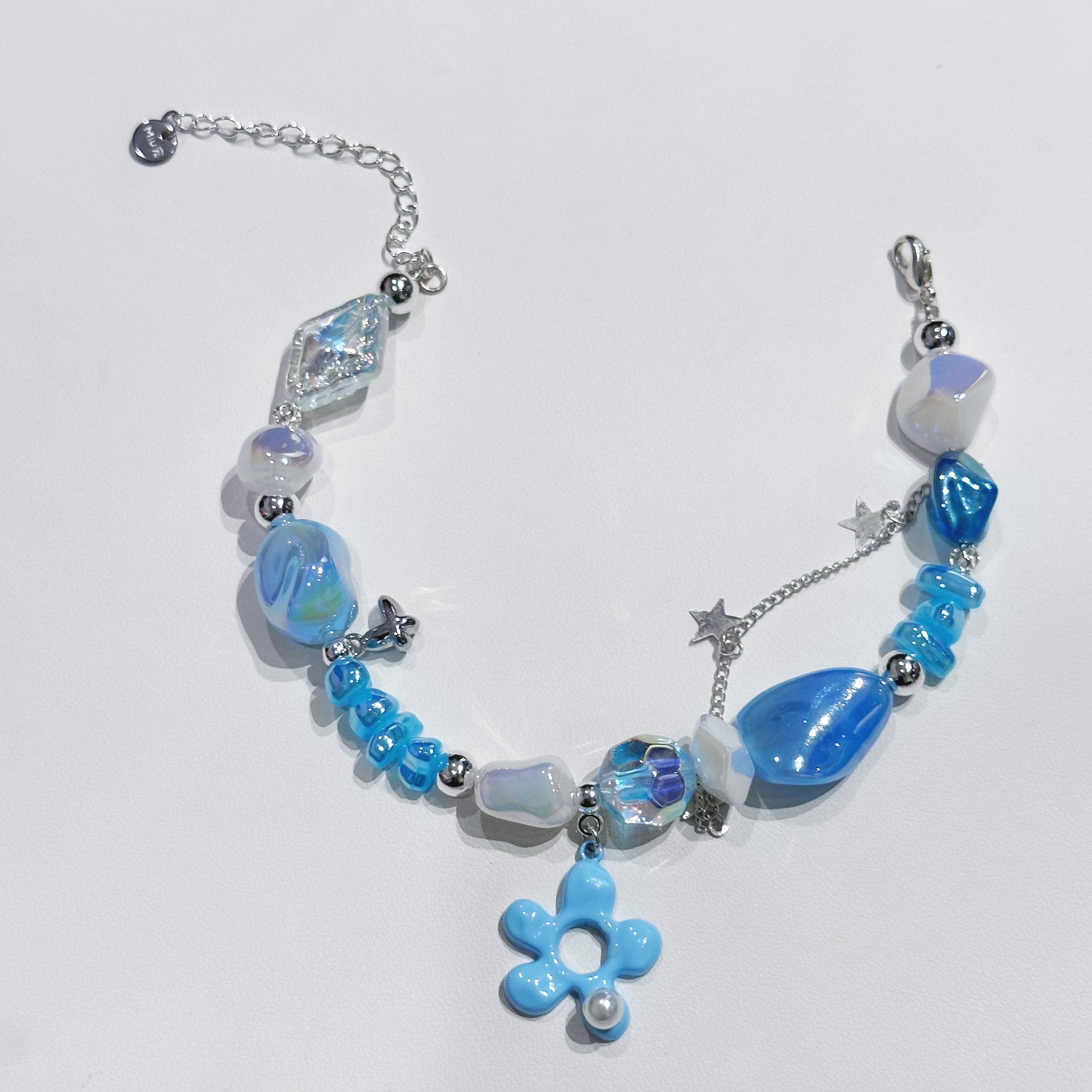 Snowy Diamond Necklace