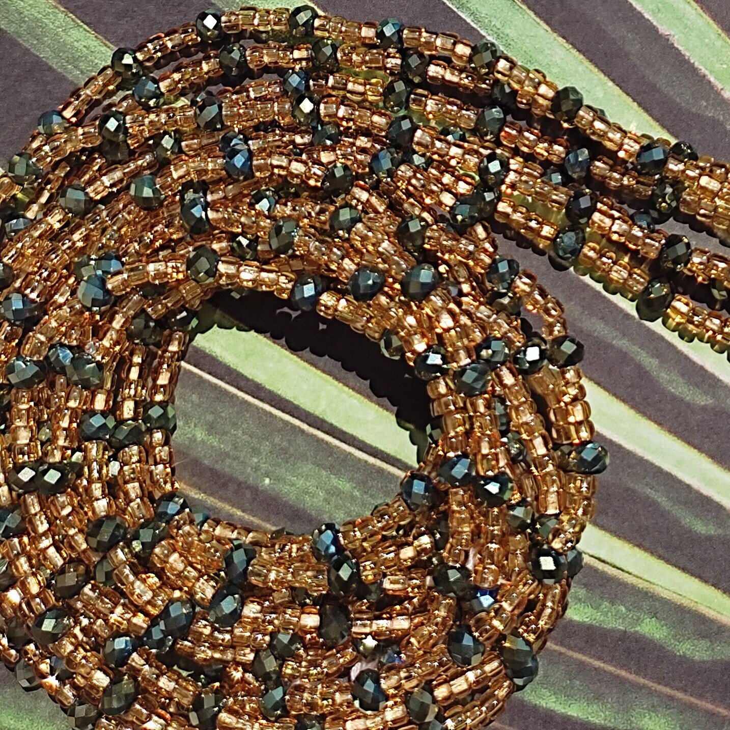 https://i.etsystatic.com/25175569/r/il/b45a71/5032311308/il_fullxfull.5032311308_jr4j.jpg