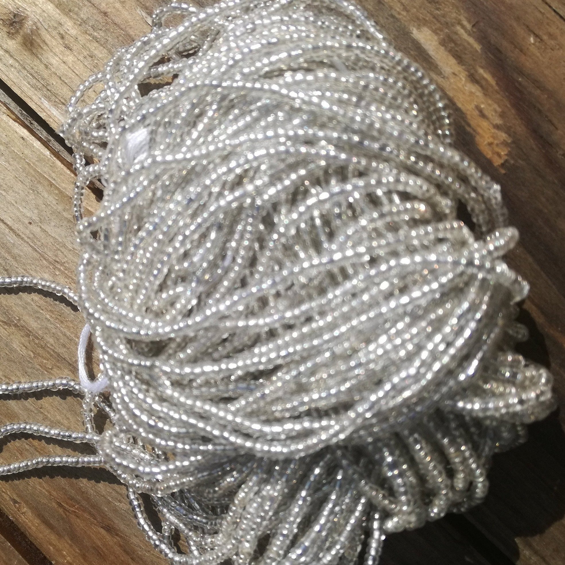 https://i.etsystatic.com/25175569/r/il/a98567/3144794157/il_fullxfull.3144794157_nqeb.jpg