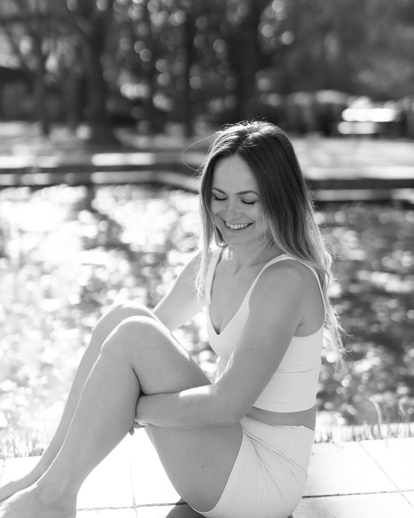 Meet Jess&hellip;✨

Jess has been with the studio since it&rsquo;s inception in 2021 as a student and then teacher. 

Jess came to Girona via Melbourne where she found her love of Pilates and Barre. As an ex dancer, Barre felt a natural fit as a new 