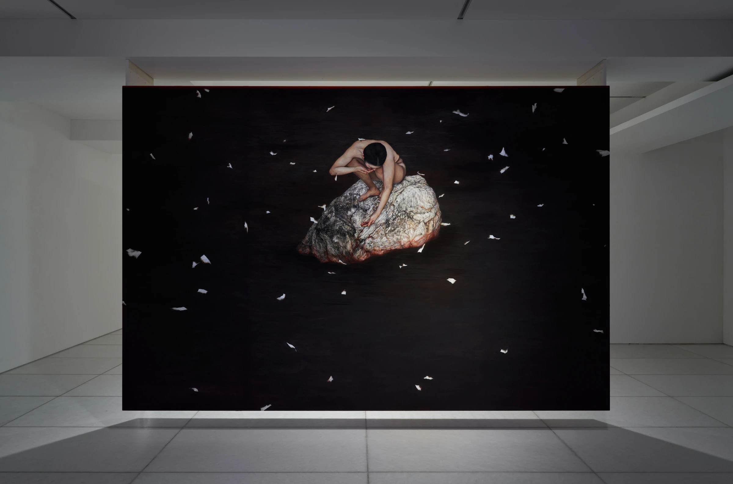 Lee Jinju “Discontinuous Continuity” shaped canvas exhibition | Tasty Morsels Art