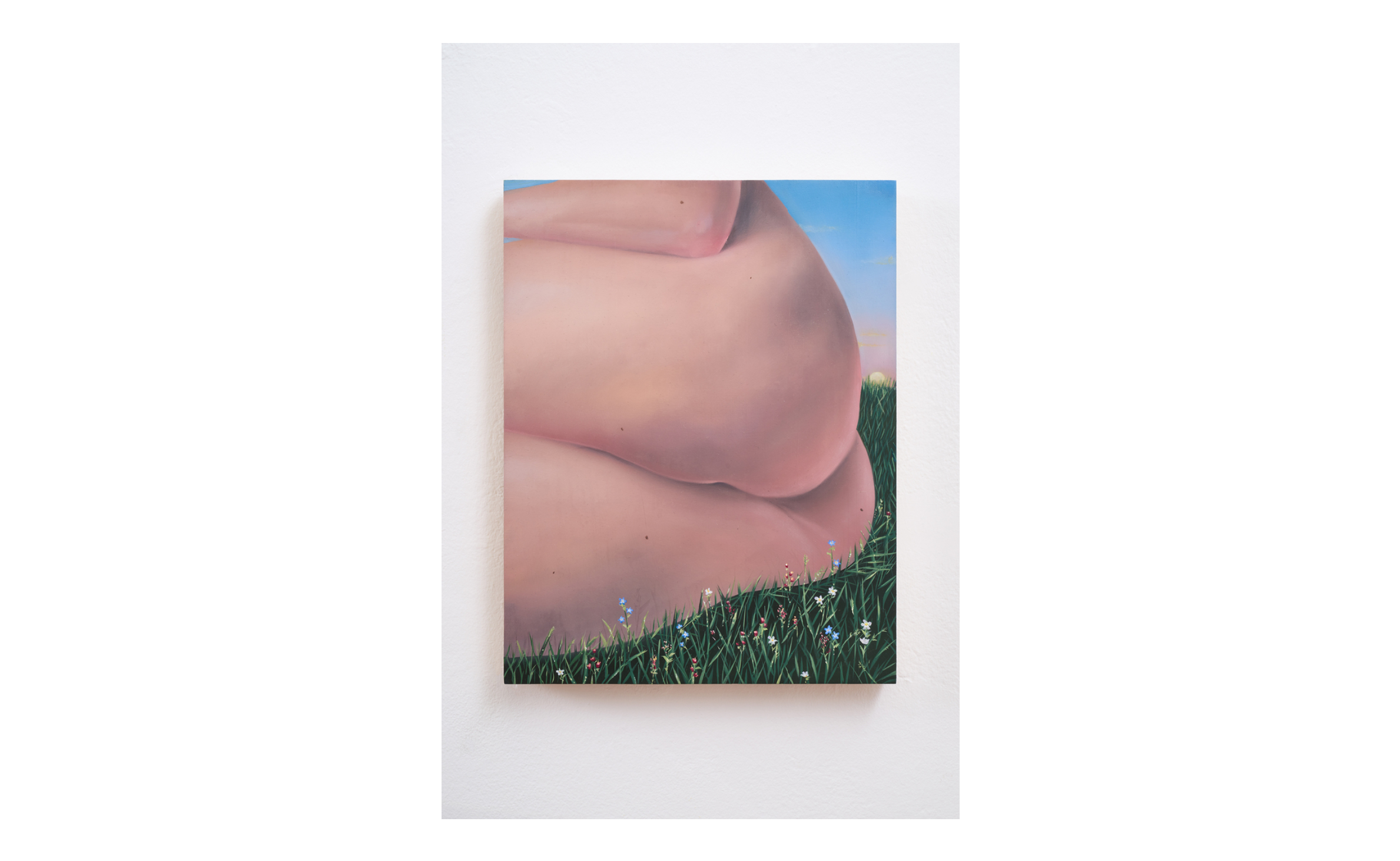 A close-up of Natalia González Martín’s soft, intimate figurative painting where the human body blends into a landscape-like form.