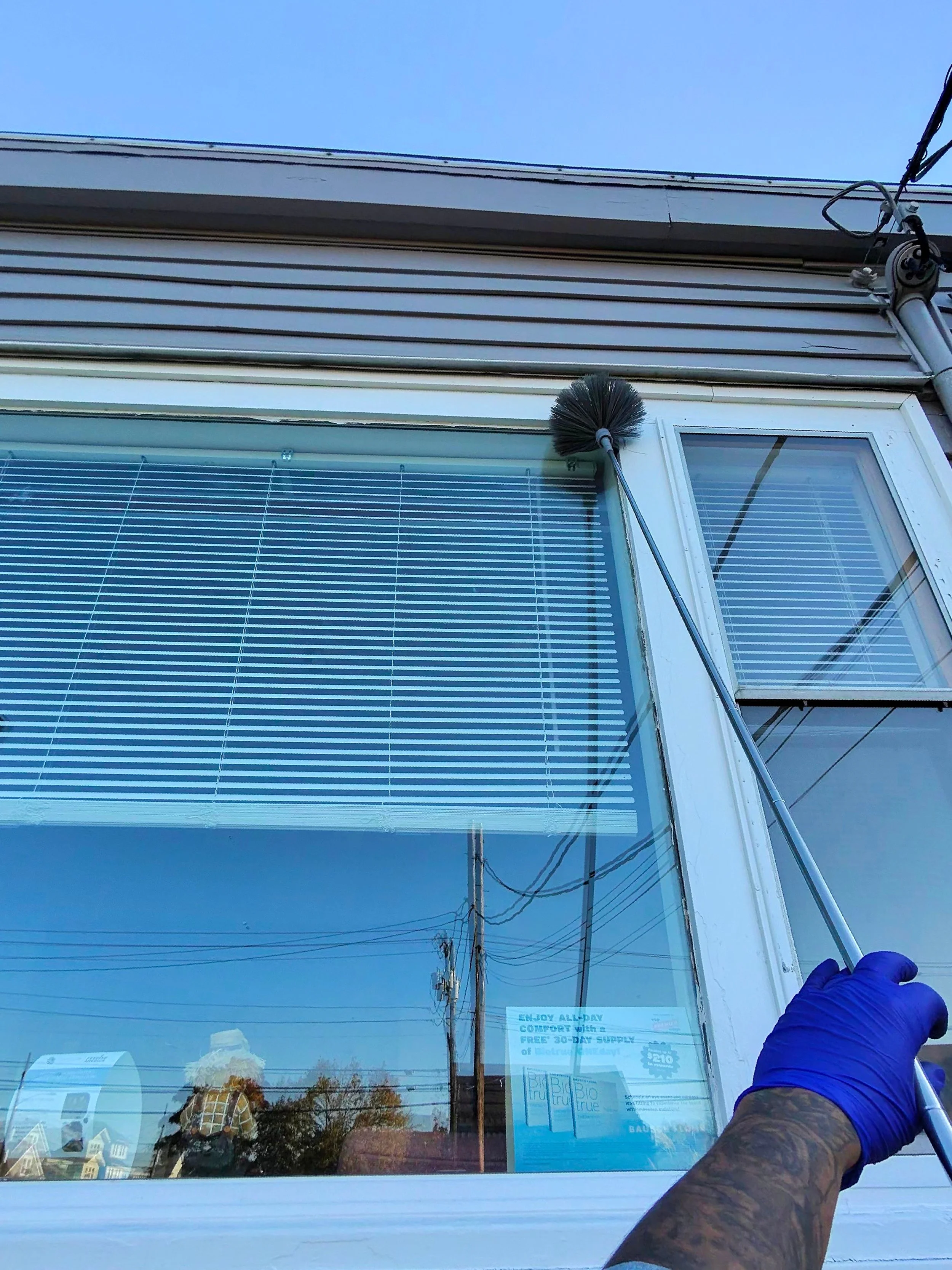 commercial_office_window_cleaning_Reservoir_Cranston_RI