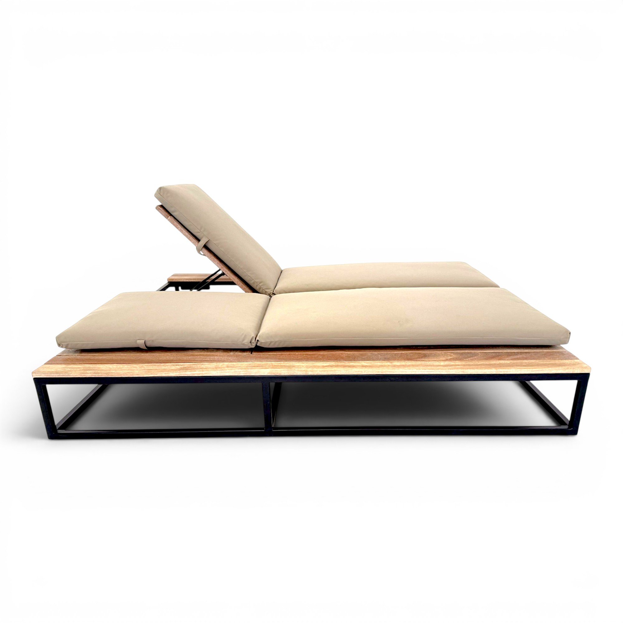 Mkomazi-Sunlounger-Steel-Base-Double-cushions-3.jpg