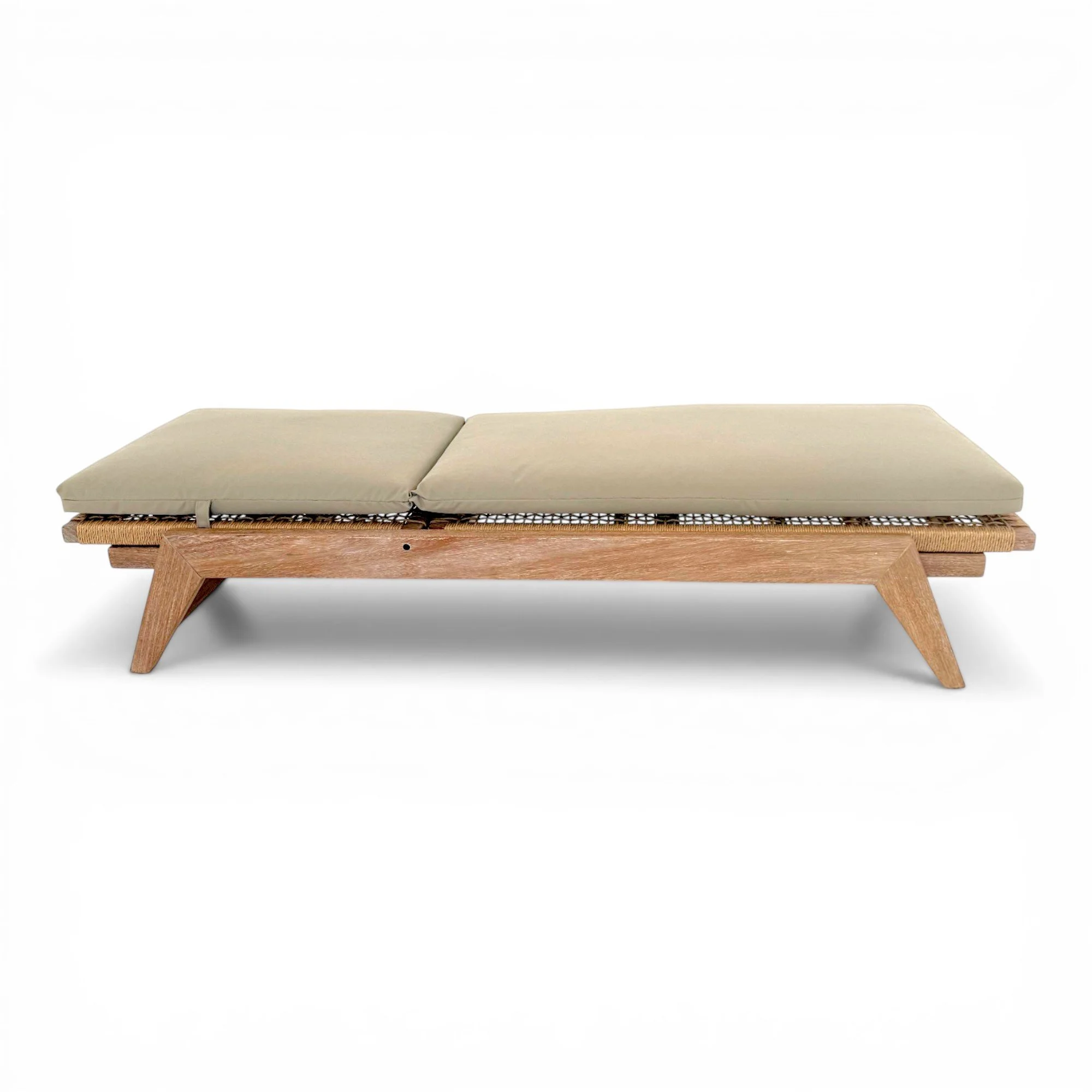 Moremi-Sunlounger-Cushion-2.jpg