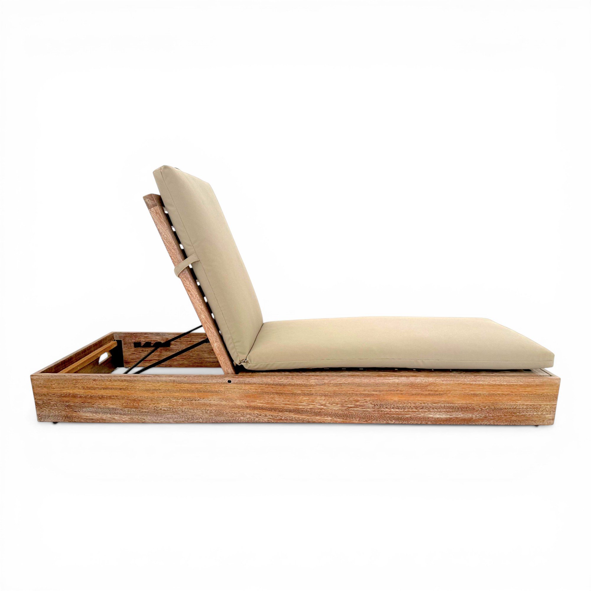 Hwange-Sunlounger-Cushion-4.jpg
