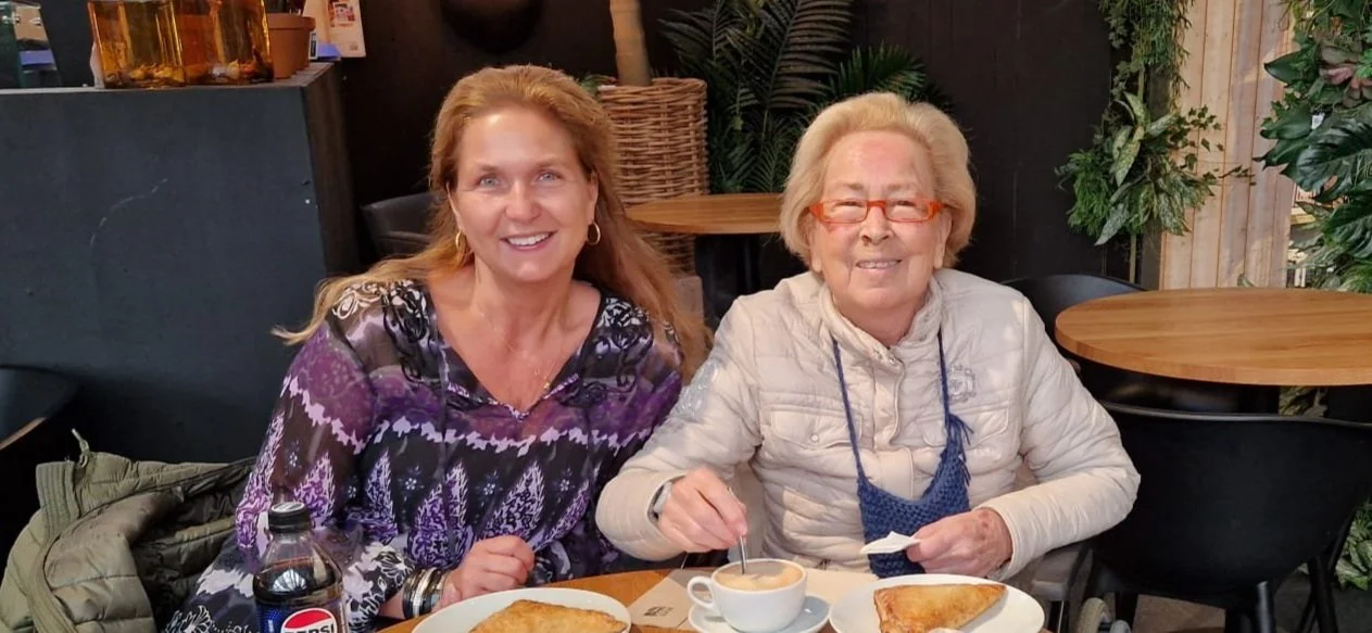 Kopie van Monica_Zorgbegeleider_Hups.jpg