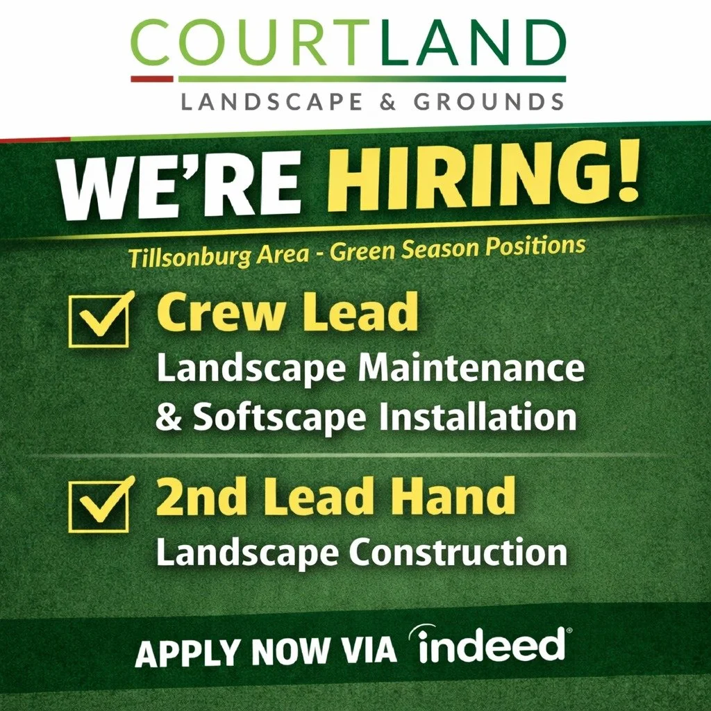🌿 We&rsquo;re hiring for Green Season!
If you&rsquo;ve got experience leading crews and building great outdoor spaces, we want to hear from you.

Open roles:
✅ Crew Lead &ndash; Landscape Maintenance &amp; Softscape Installation

✅ Landscape Constru
