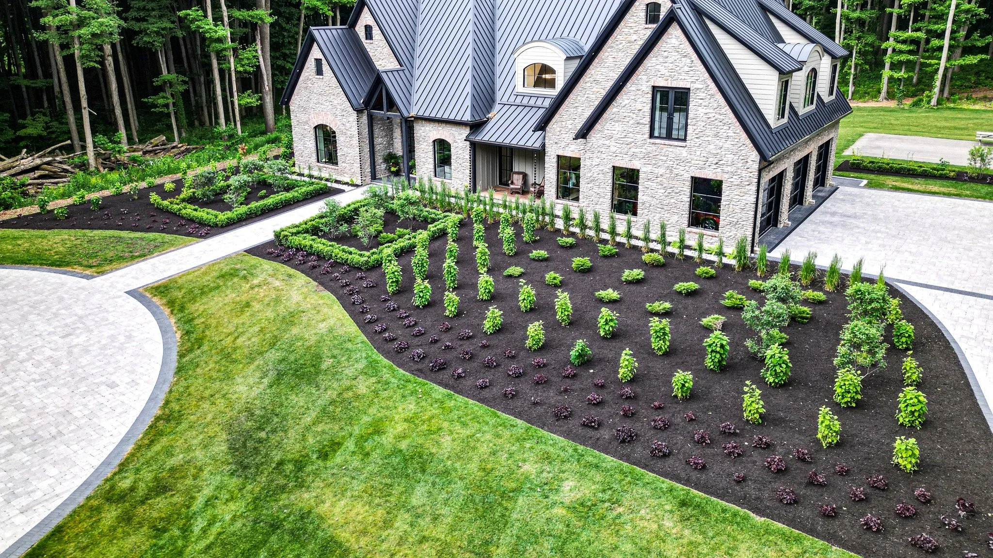 Trading snowbanks for fresh greens&hellip; mentally, at least. 🌱

#Landscaping #GardenBeds #NewGardens #LandscapeTransformation #CourtlandLandscapeAndGrounds