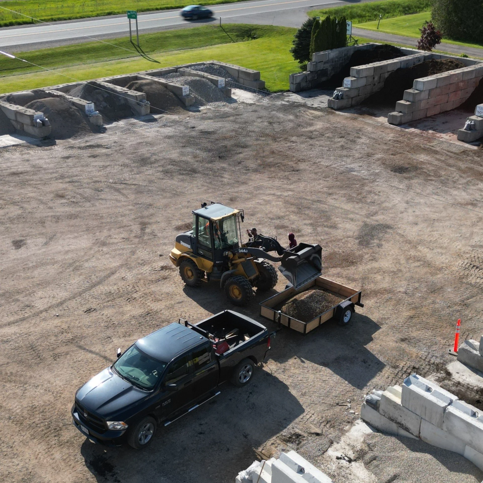 Courtland Stone &amp; Bulk Supply is open for the season and ready to go.

Bulk Yard Hours:
Monday&ndash;Friday
8:00 AM &ndash; 5:00 PM
Saturdays starting April 18th

Stop by for the bulk materials you need for your next project.

#CourtlandStoneAndB