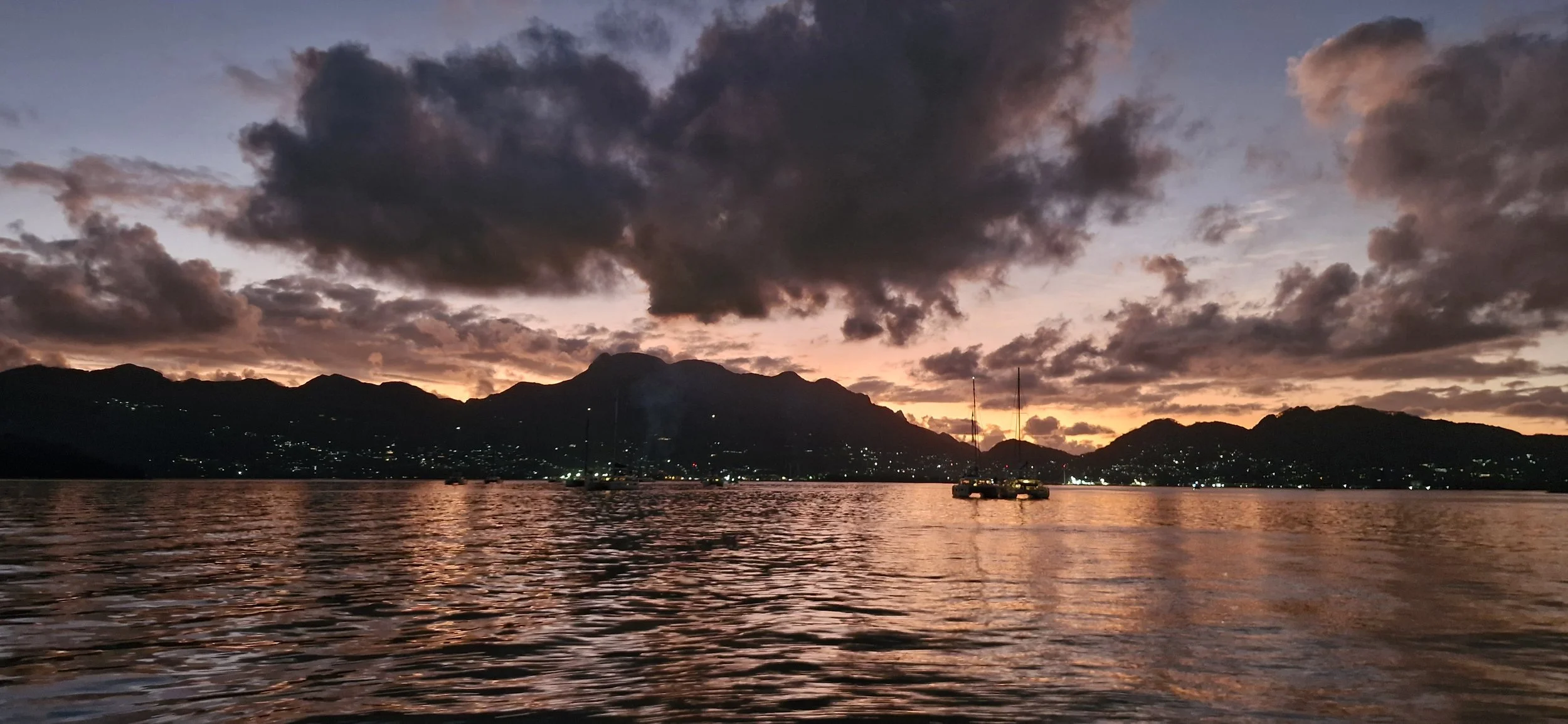 Popłyń z nami w podróż życia....