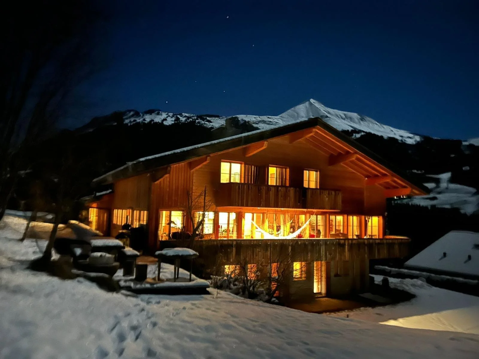 WhatsApp Image 2026-04-28 at 15.07.03 (1).jpeg