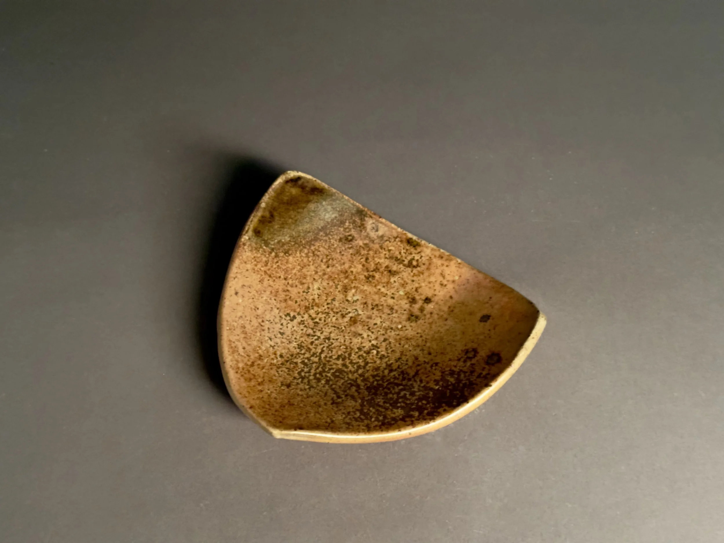 #44 Small Triangular Plate