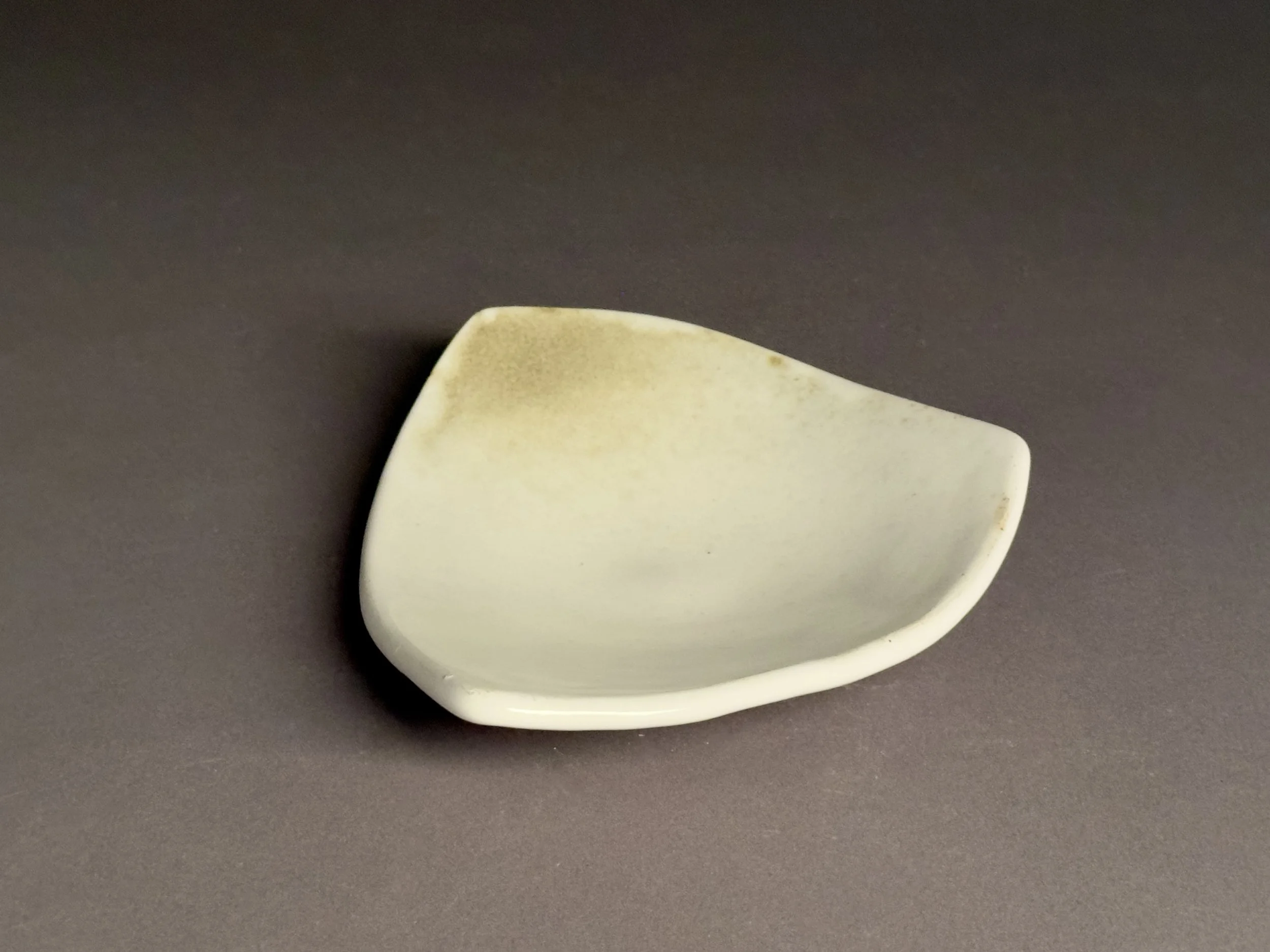 #33 Small Triangular Plate