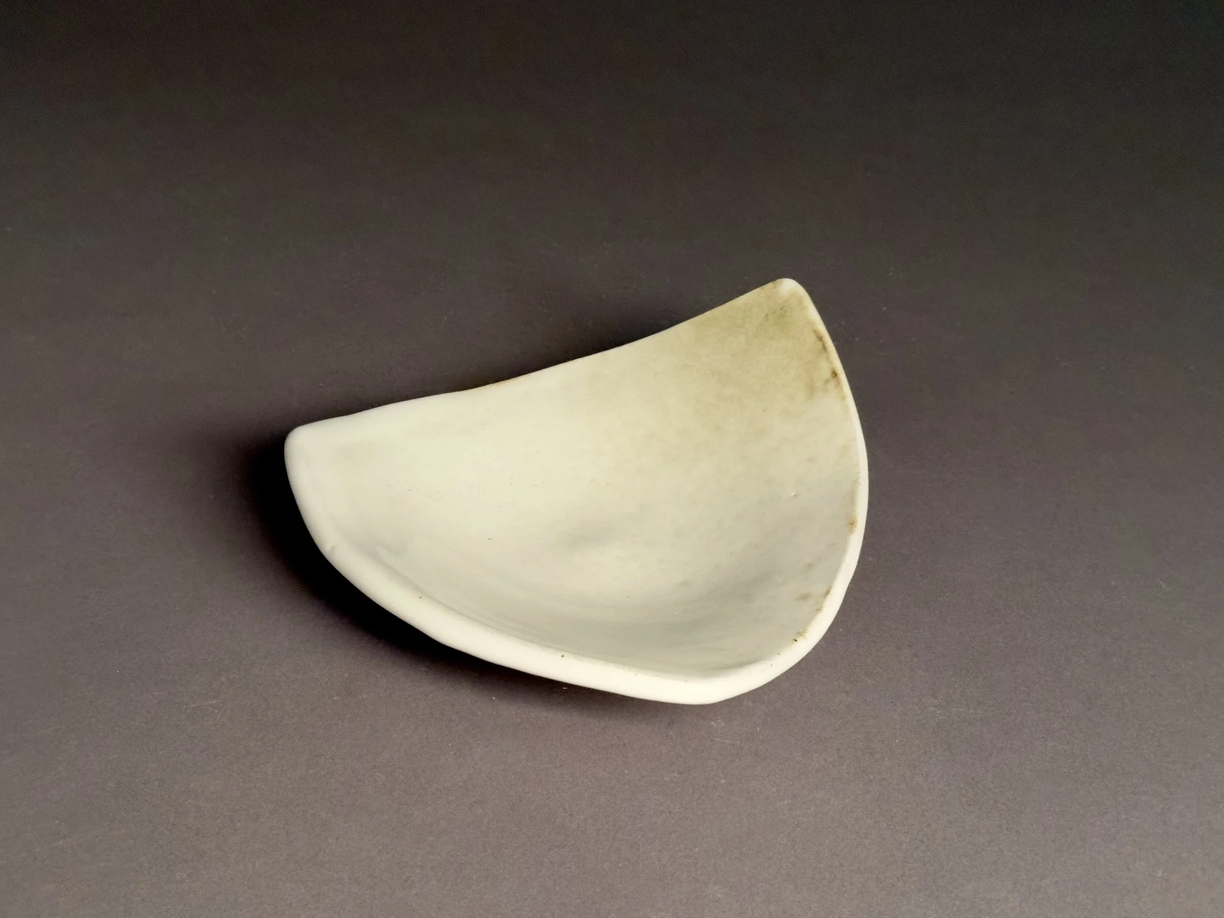 #34 Small Triangular Plate