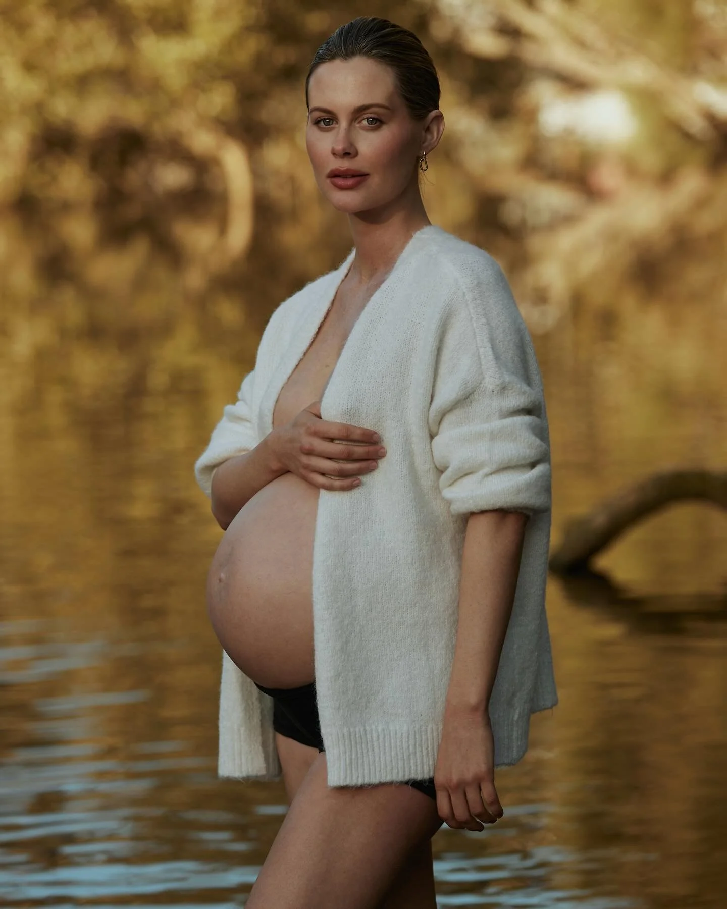 Salt, sea and warm winter sunsets with @sophievanemden

If I don&rsquo;t end up wet, sandy and carrying a bit of the environment home with me, it never feels like I&rsquo;ve really done my job. This time of year always strips me back a little, both i