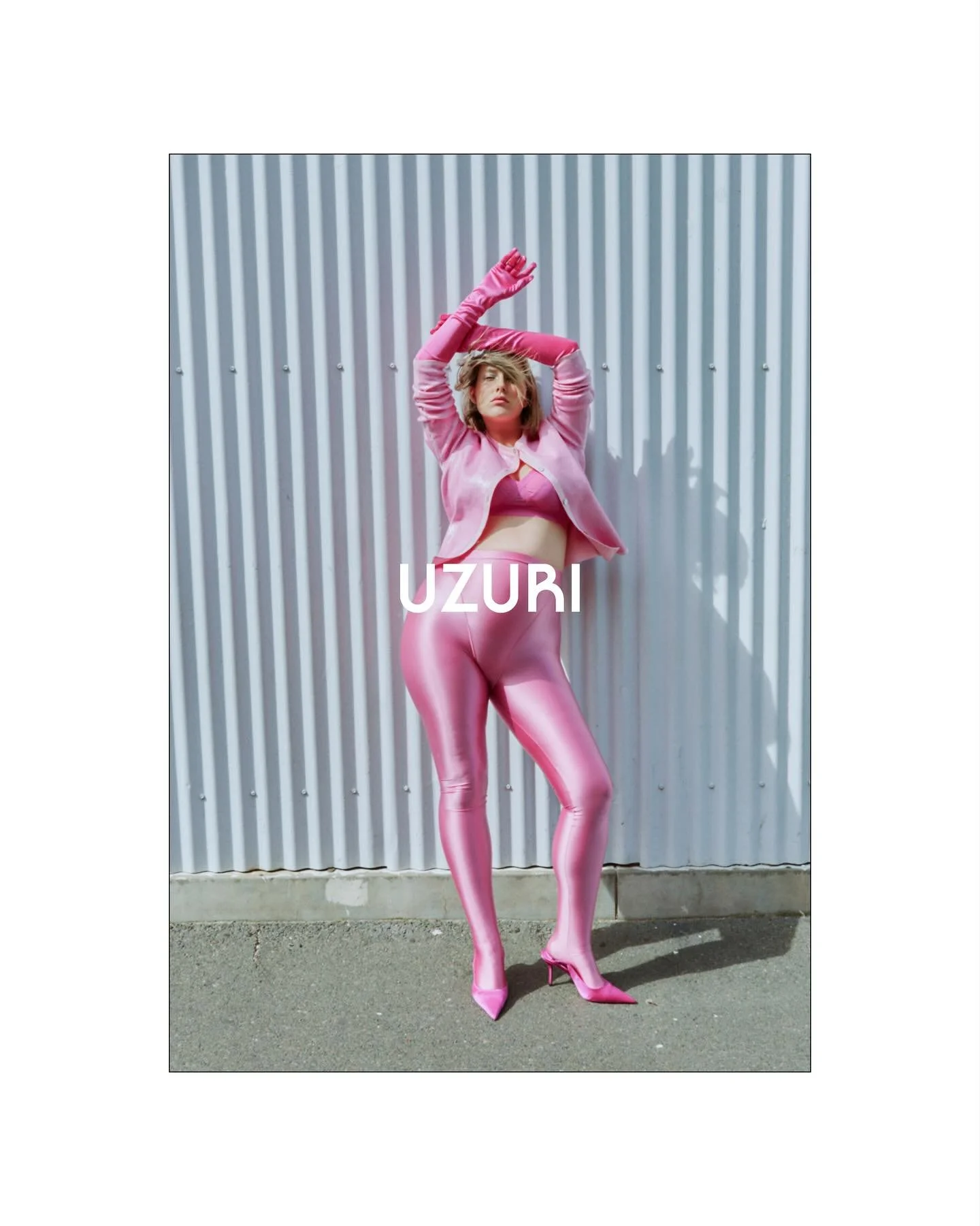 Melbourne, St Kilda. @jessraeking in the early stages of pregnancy - bump just starting to show. 

Loud colour, bold styling, everyday streets. 
Raw, confidence, unapologetic.
Motherhood - have fun with it.

Styling @rattle_style 
Beauty @makeupwithp