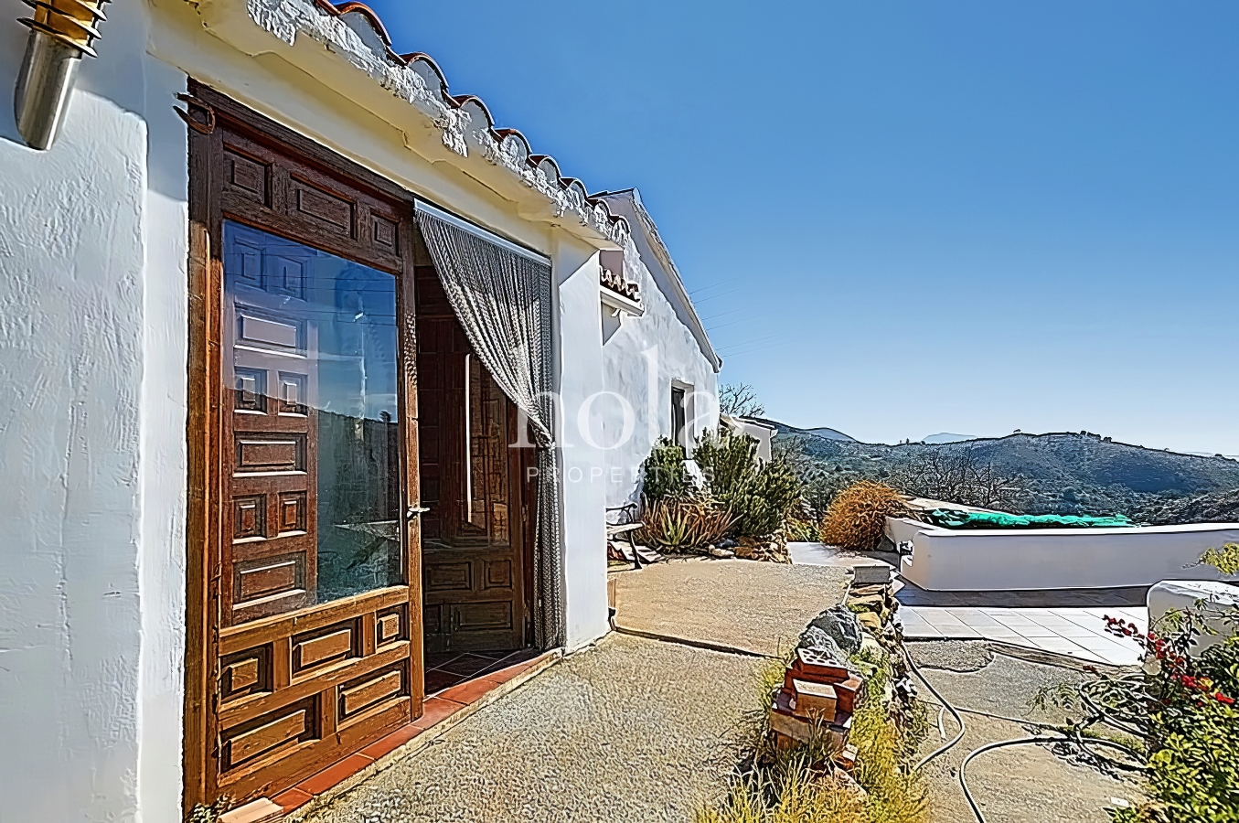 #202 - imgi_21_listing_460244_0014_e33b1e31_1280x720_c4ec654dec5a739aa8484dc557820ce8-topaz.png