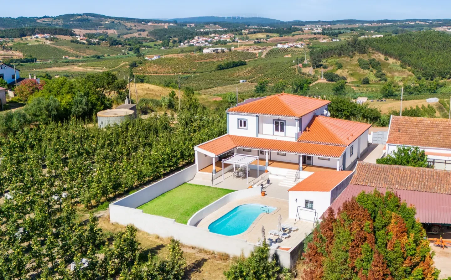 Renovated House with Pool and Mountain Views, Painho, Portugal €425,000